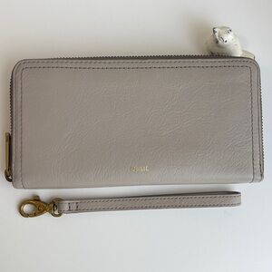 Fossil 🗝️ RFID Genuine Leather Wallet Wristlet In Gray Stone New With Tag 🏷️